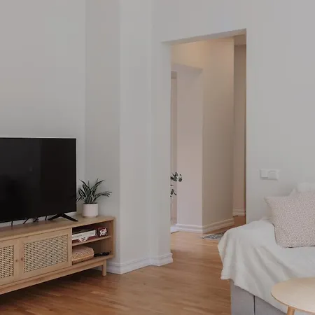 Heart Of Riga, By Old Town, Family Friendly, Sleeps 4