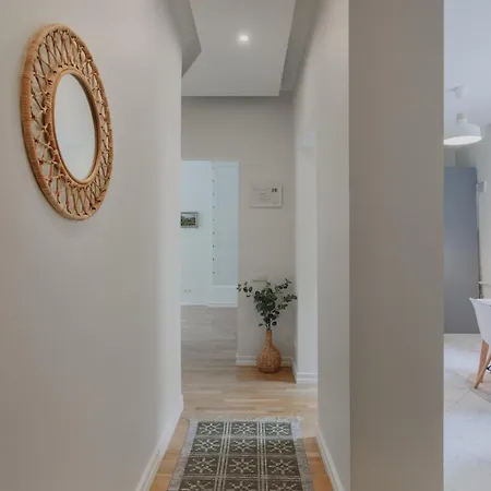 Appartamento Heart Of Riga, By Old Town, Family Friendly, Sleeps 4 *