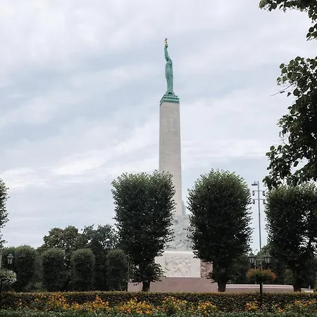 Heart Of Riga, By Old Town, Family Friendly, Sleeps 4 * Riga