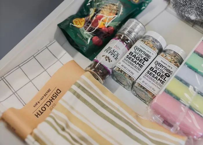 Dzīvoklis Heart Of Riga, By Old Town, Family Friendly, Sleeps 4 *