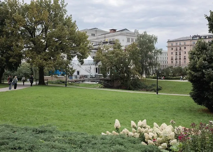 Heart Of Riga, By Old Town, Family Friendly, Sleeps 4 *