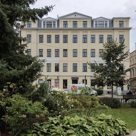 Апартаменты Heart Of Riga, By Old Town, Family Friendly, Sleeps 4